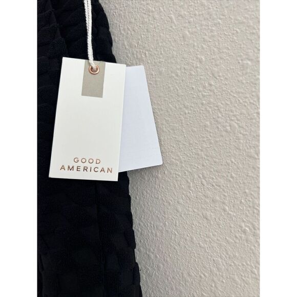 Good American GSW0397 001  Womens Sz 3/L Shorts Black $60 - Picture 3 of 9